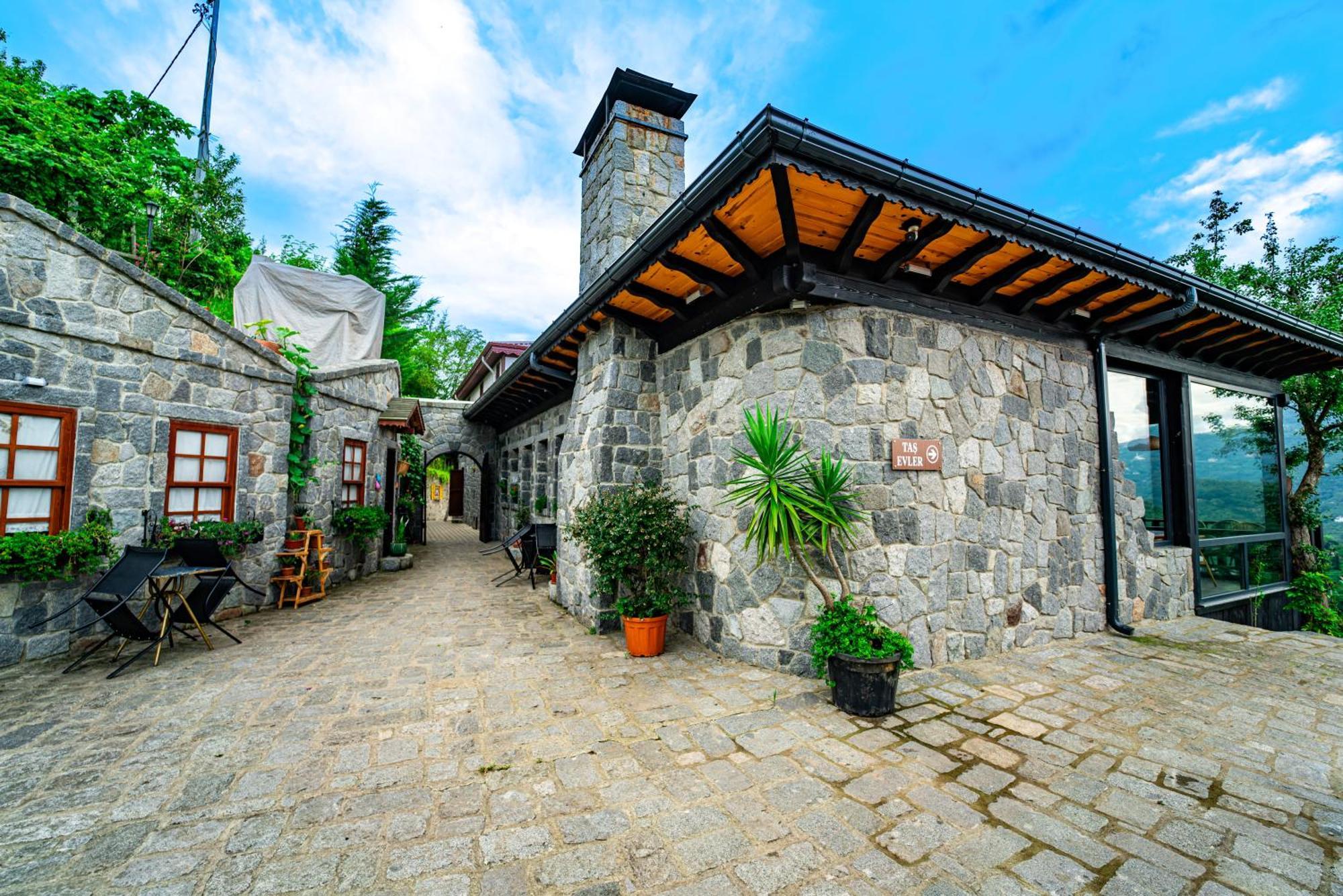 Gafulluk Tatil Koeyue Aparthotel Araklı Εξωτερικό φωτογραφία